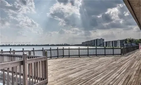 109 Lake Emerald Drive Oakland Park FL 33309
