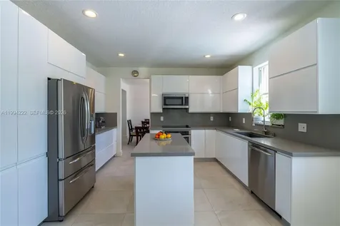 910 Sunflower Circle Weston FL 33327