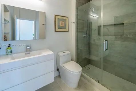 910 Sunflower Circle Weston FL 33327
