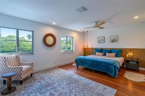 910 Sunflower Circle Weston FL 33327