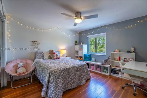 910 Sunflower Circle Weston FL 33327