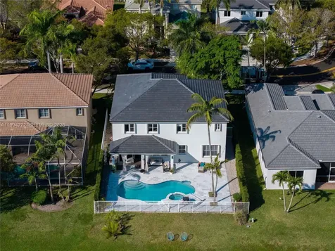 910 Sunflower Circle Weston FL 33327