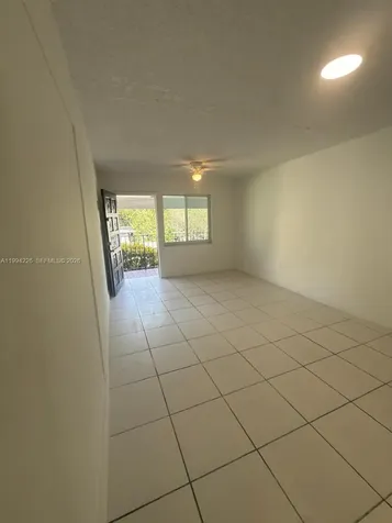 2622 NW 24th Street Miami FL 33142
