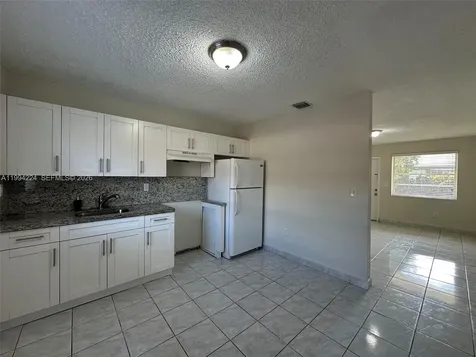 11346 SW 2nd Street Sweetwater FL 33174