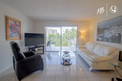 Sunny Isles Beach FL 33160