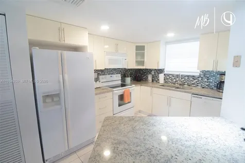 Sunny Isles Beach FL 33160