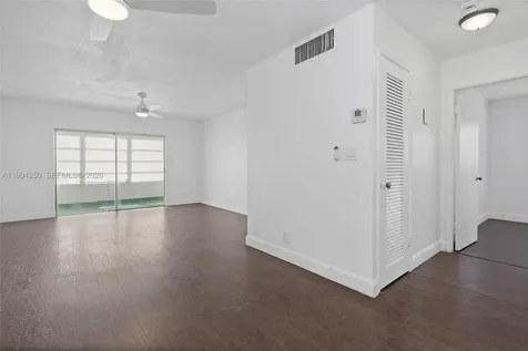 4043 NW 16th Street Lauderhill FL 33313