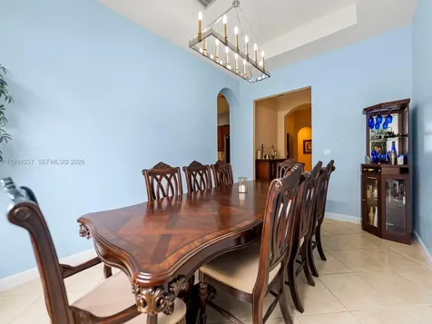 19385 SW 79th Court Cutler Bay FL 33157