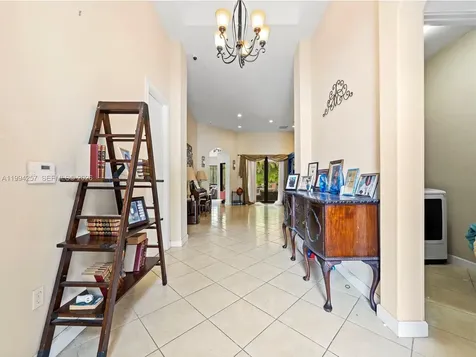 19385 SW 79th Court Cutler Bay FL 33157