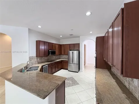 19385 SW 79th Court Cutler Bay FL 33157