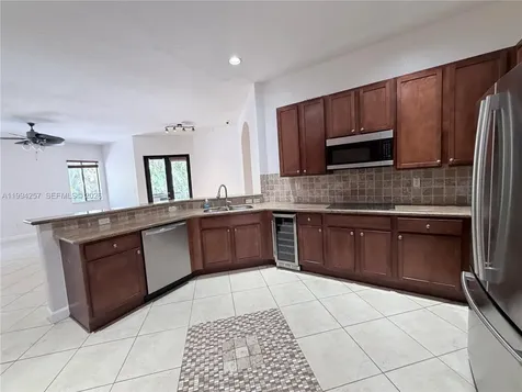 19385 SW 79th Court Cutler Bay FL 33157