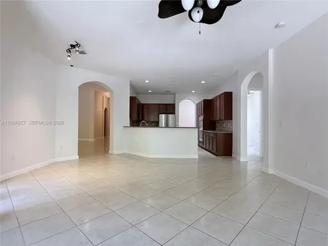 19385 SW 79th Court Cutler Bay FL 33157