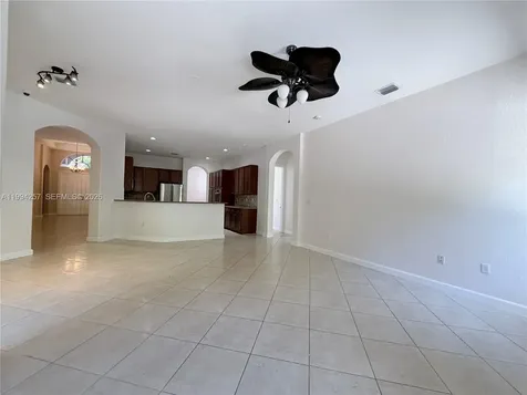 19385 SW 79th Court Cutler Bay FL 33157