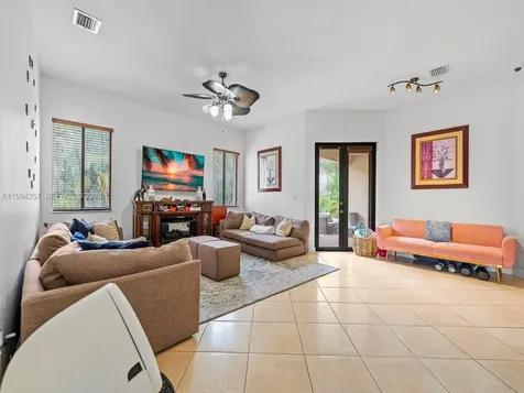 19385 SW 79th Court Cutler Bay FL 33157