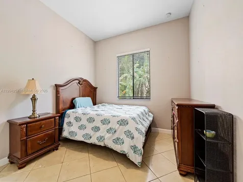 19385 SW 79th Court Cutler Bay FL 33157