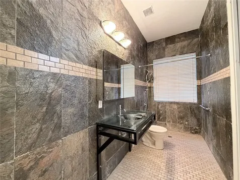 19385 SW 79th Court Cutler Bay FL 33157