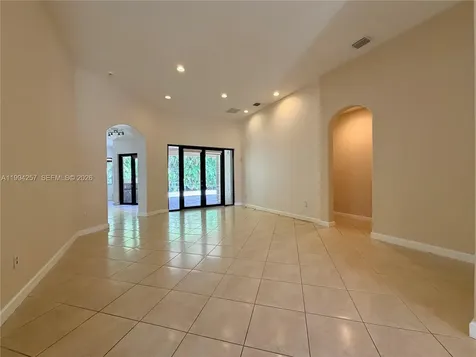 19385 SW 79th Court Cutler Bay FL 33157