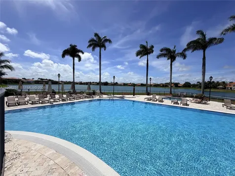 19385 SW 79th Court Cutler Bay FL 33157