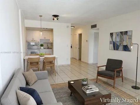 3640 NW 9th Street Miami FL 33125