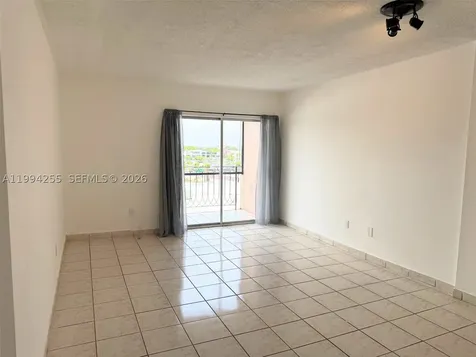 3640 NW 9th Street Miami FL 33125