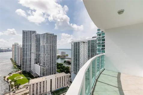 31 SE 5th Street Miami FL 33131