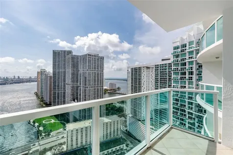 31 SE 5th Street Miami FL 33131
