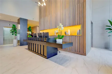 580 72nd Street Miami Beach FL 33141