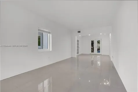 3800 Charles Terrace Miami FL 33133