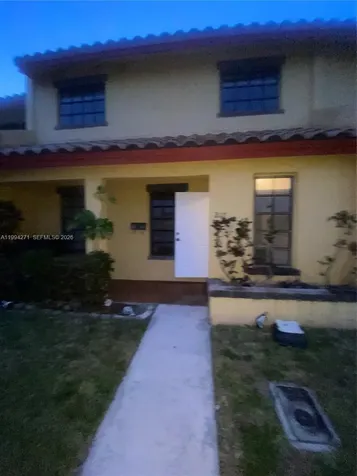 2627 NW 47th Terrace Lauderdale Lakes FL 33313