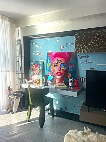 1100 West Avenue Miami Beach FL 33139