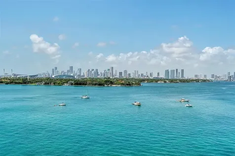 1100 West Avenue Miami Beach FL 33139