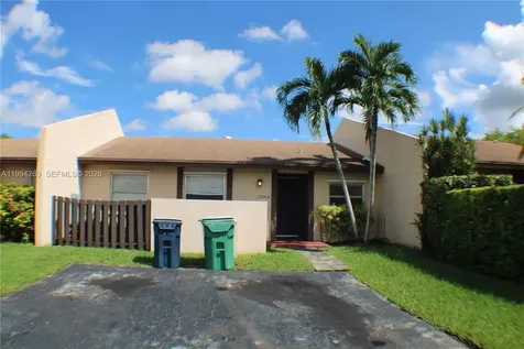 12003 SW 110th St Circle N Miami FL 33186