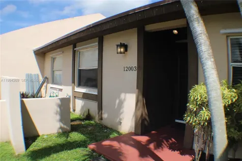 12003 SW 110th St Circle N Miami FL 33186