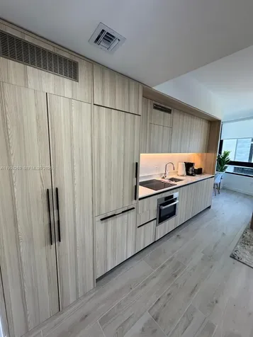 225 N Miami Avenue Miami FL 33128