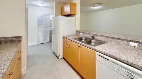 22631 SW 88th Place Cutler Bay FL 33190