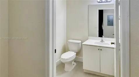 22631 SW 88th Place Cutler Bay FL 33190