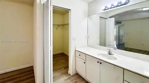 22631 SW 88th Place Cutler Bay FL 33190