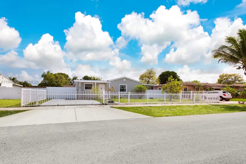 580 NW 189th Terrace Miami Gardens FL 33169