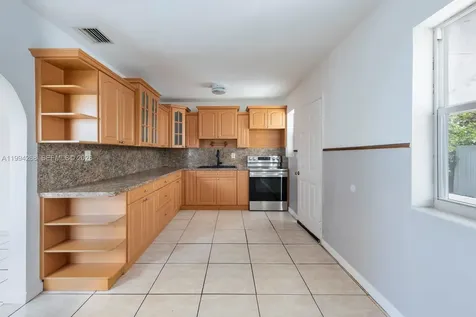 580 NW 189th Terrace Miami Gardens FL 33169