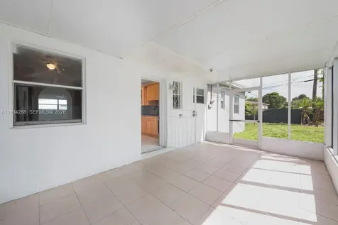 580 NW 189th Terrace Miami Gardens FL 33169