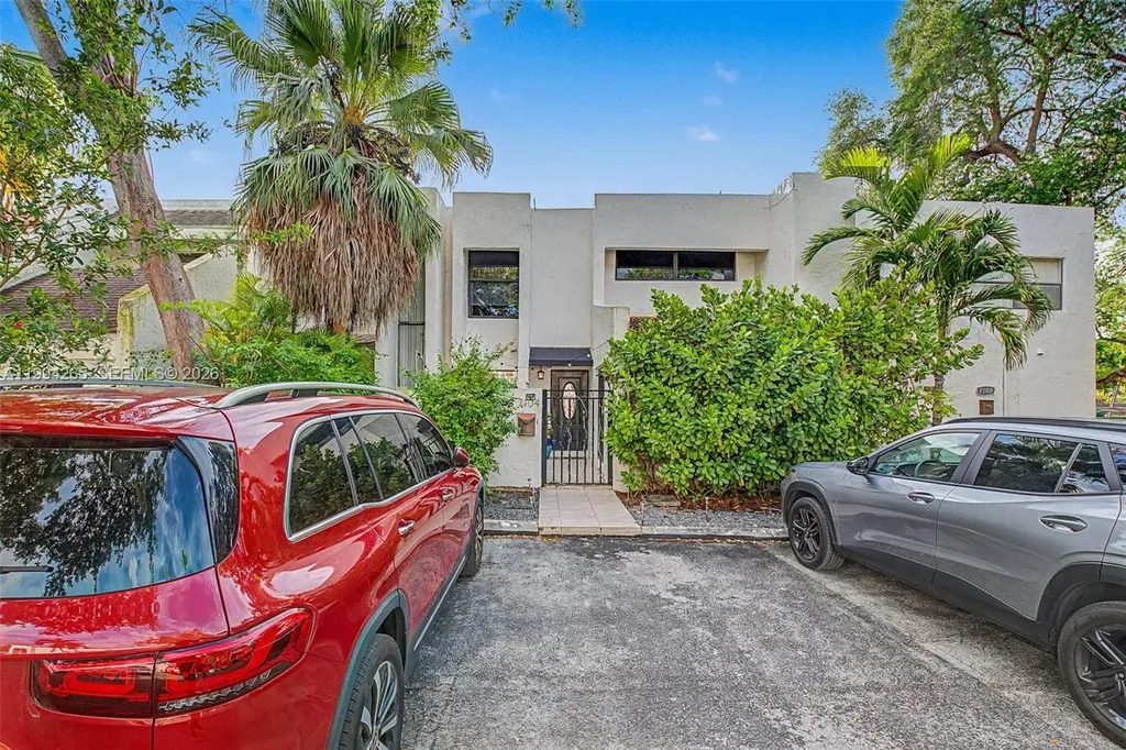 7104 SW 113th Avenue Miami FL 33173