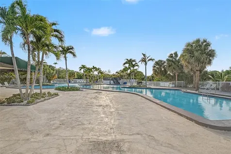 7104 SW 113th Avenue Miami FL 33173