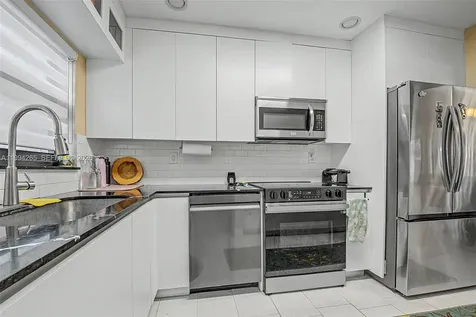 7104 SW 113th Avenue Miami FL 33173