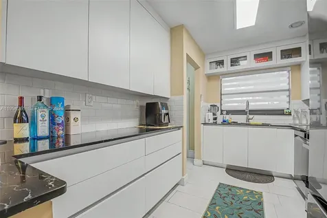 7104 SW 113th Avenue Miami FL 33173