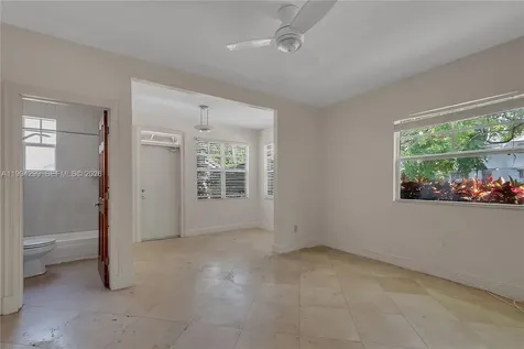 814 Lenox Avenue Miami Beach FL 33139