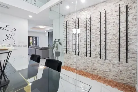 15763 SW 43rd Street Miami FL 33185
