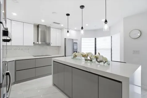 15763 SW 43rd Street Miami FL 33185