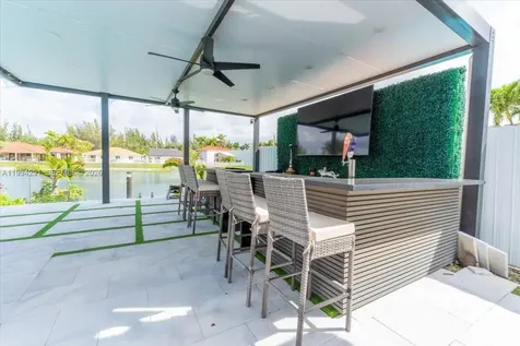 15763 SW 43rd Street Miami FL 33185