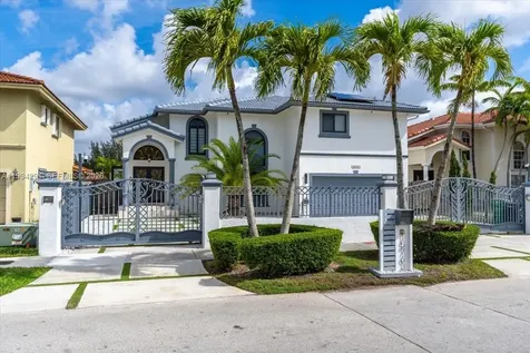 15763 SW 43rd Street Miami FL 33185