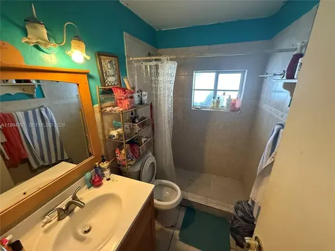 3674 SW 25th Street Miami FL 33133